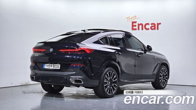 BMW X6 (G06) xDrive40i M Sport 2024 — фото 2