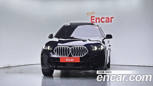 BMW X6 (G06) xDrive40i M Sport 2024 — фото 3