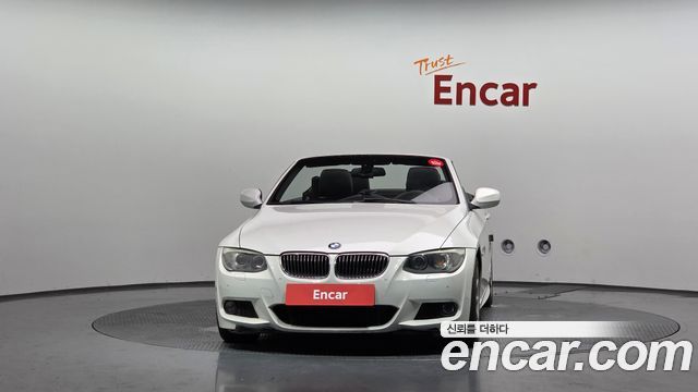 BMW 3 Series (E90) 328i convertible 2011 — фото 3