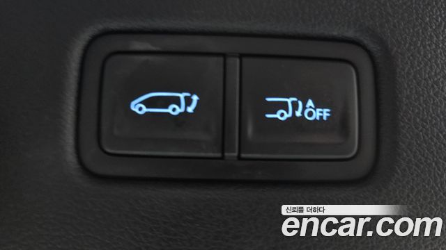 Hyundai Staria 4WD Tourer 9-Seater Modern 2023 — фото 18