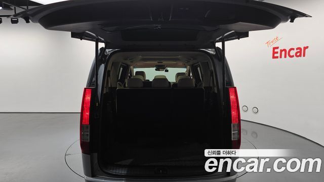 Hyundai Staria 4WD Tourer 9-Seater Modern 2023 — фото 20