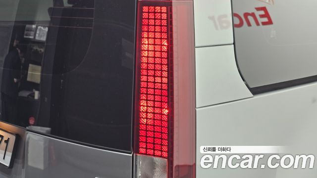 Hyundai Staria 4WD Tourer 9-Seater Modern 2023 — фото 23