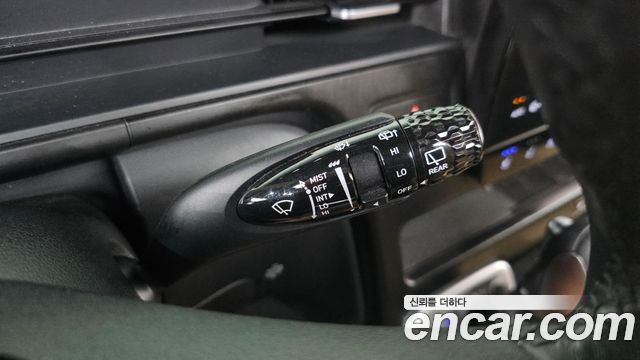 Hyundai Staria 4WD Tourer 9-Seater Modern 2023 — фото 29