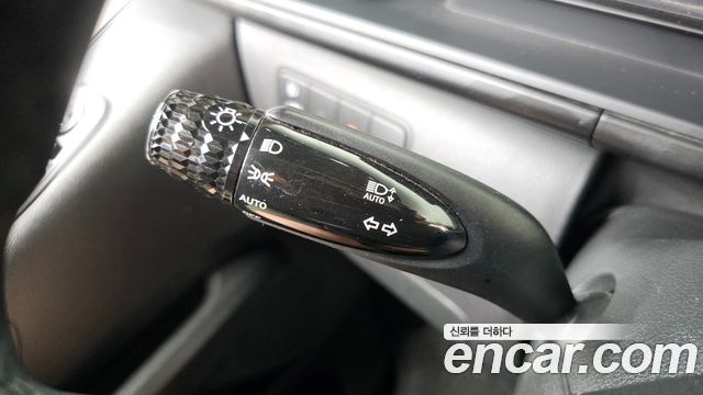 Hyundai Staria 4WD Tourer 9-Seater Modern 2023 — фото 36