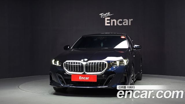 BMW 5 Series (G60) 530i xDrive M Sport 2025 — фото 3