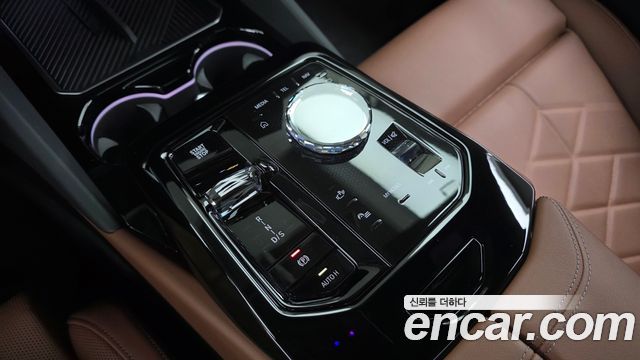 BMW 5 Series (G60) 530i xDrive M Sport 2025 — фото 9
