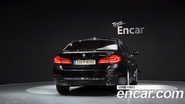 BMW 5 Series (G30) 530i Luxury Plus 2020 — фото 4