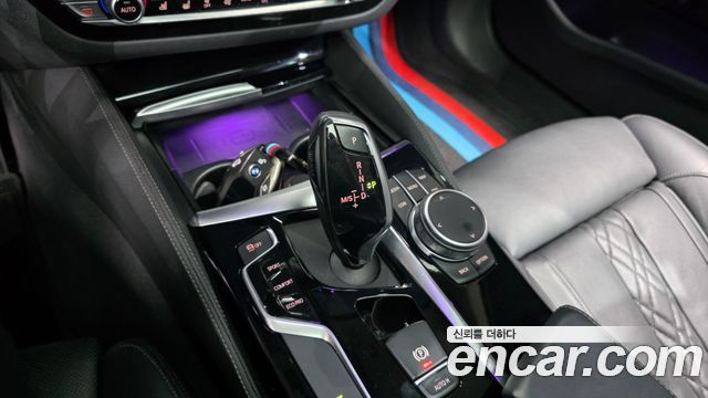 BMW 5 Series (G30) 530i Luxury Plus 2020 — фото 9