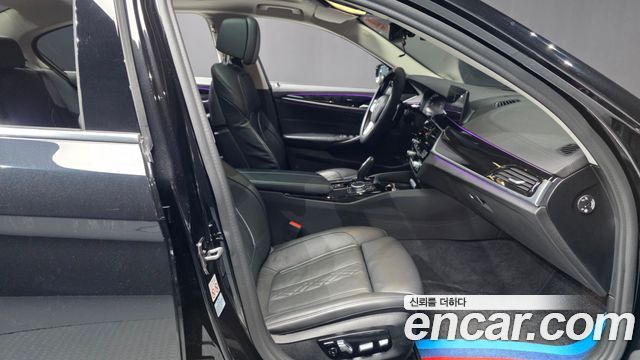BMW 5 Series (G30) 530i Luxury Plus 2020 — фото 11