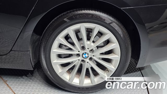 BMW 5 Series (G30) 530i Luxury Plus 2020 — фото 21