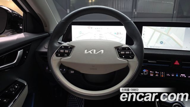 Kia EV6 Long Range Earth 2023 — фото 13