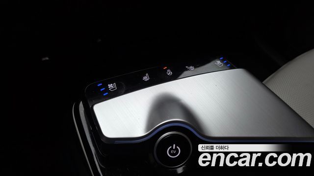 Kia EV6 Long Range Earth 2023 — фото 18