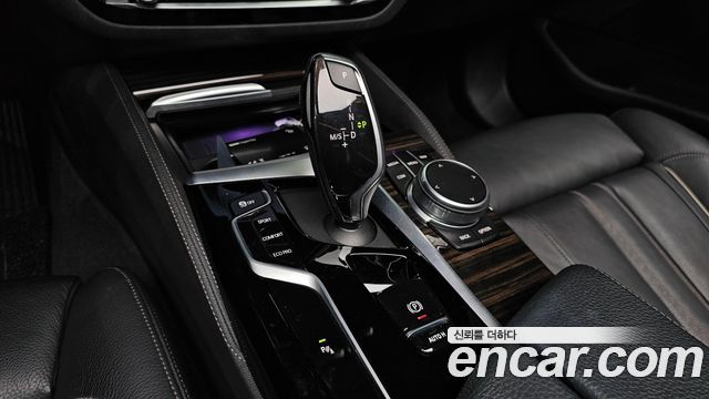 BMW 5 Series (G30) 520i Luxury 2021 — фото 9