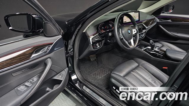 BMW 5 Series (G30) 520i Luxury 2021 — фото 10
