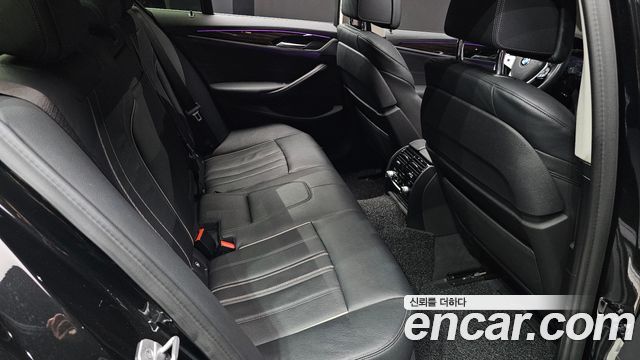 BMW 5 Series (G30) 520i Luxury 2021 — фото 29