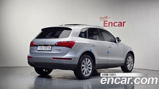 Audi Q5 2.0 TDI Quattro Dynamic 8R 2012 — фото 2
