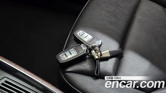Audi Q5 2.0 TDI Quattro Dynamic 8R 2012 — фото 20