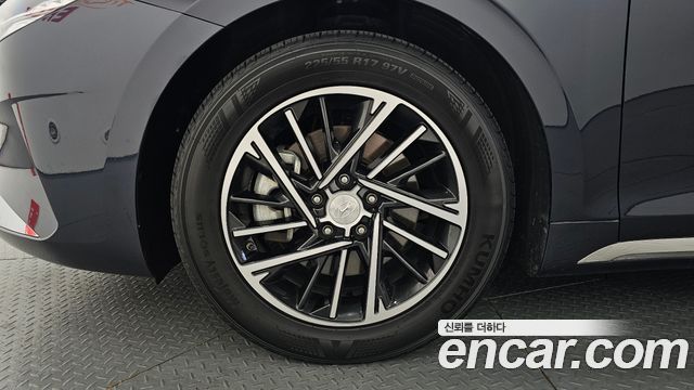 Hyundai Grandeur (IG) 2.5 Premium 2022 — фото 5