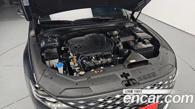 Hyundai Grandeur (IG) 2.5 Premium 2022 — фото 6