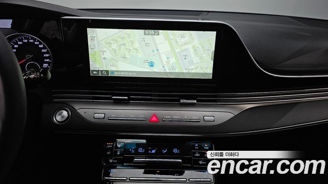 Hyundai Grandeur (IG) 2.5 Premium 2022 — фото 14