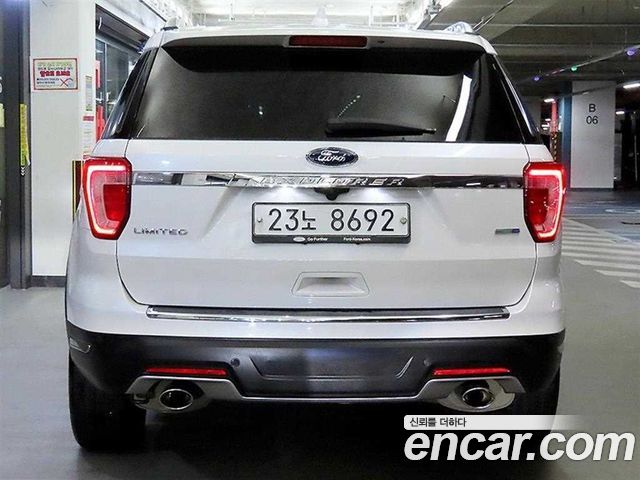 Ford Explorer 2.3 Limited 4WD 5th 2018 — фото 4
