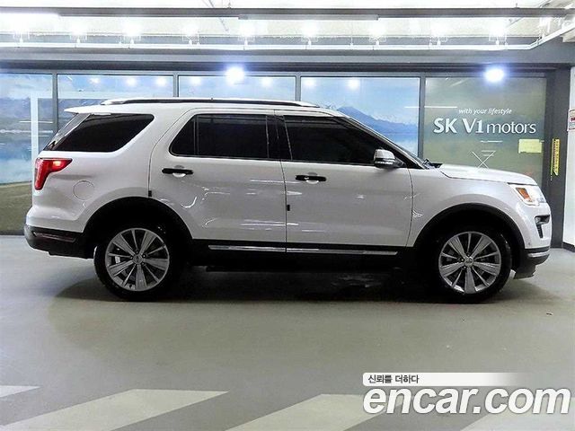 Ford Explorer 2.3 Limited 4WD 5th 2018 — фото 24