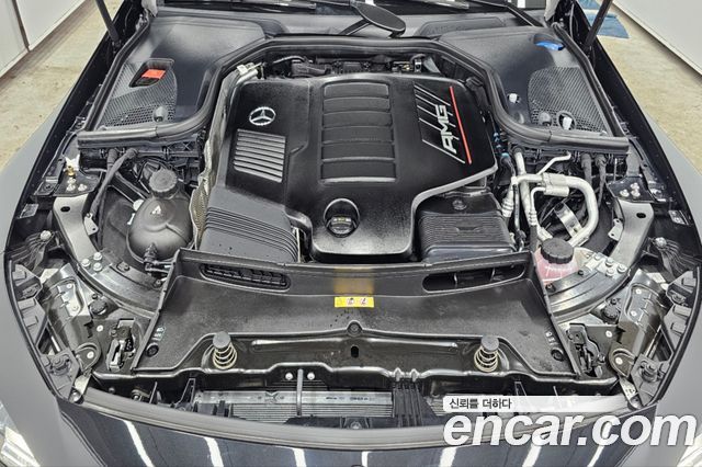 Mercedes-Benz AMG GT 4Door 43 4MATIC+ 2025 — фото 6