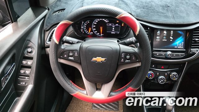Chevrolet Trax 1.4 Red Line Premier 2019 — фото 13
