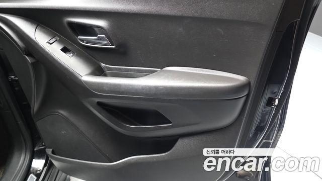 Chevrolet Trax 1.4 Red Line Premier 2019 — фото 24