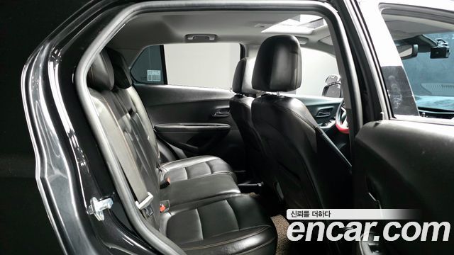 Chevrolet Trax 1.4 Red Line Premier 2019 — фото 26