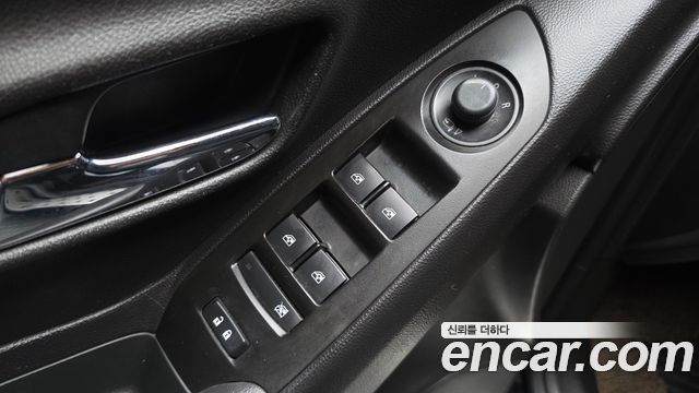 Chevrolet Trax 1.4 Red Line Premier 2019 — фото 28