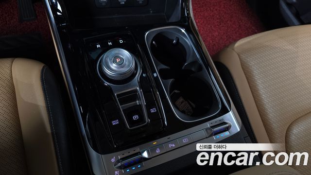 Kia Carnival (IV) Gasoline 9-seater Limousine(Special vehicle) 2023 — фото 9