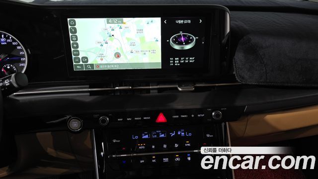 Kia Carnival (IV) Gasoline 9-seater Limousine(Special vehicle) 2023 — фото 14