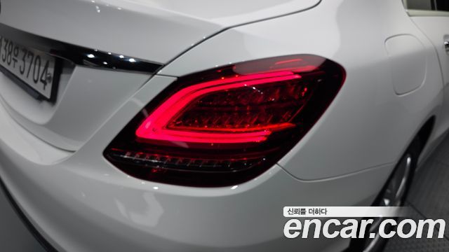 Mercedes-Benz C-Class (W205) C200 Avantgarde 2020 — фото 23