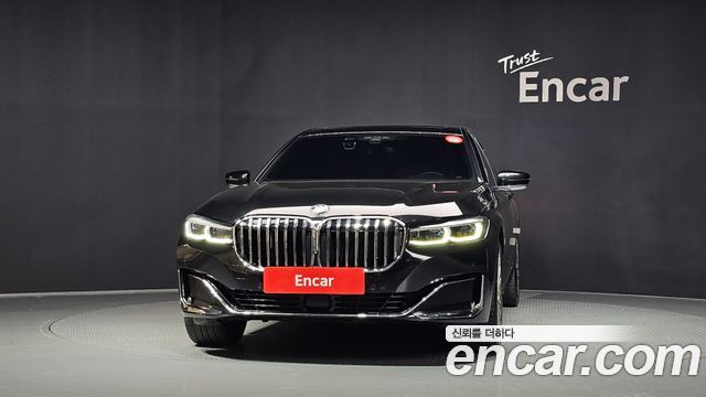 BMW 7 Series (G11) 730Ld xDrive Design Pure Excellence 2021 — фото 3