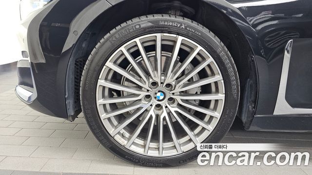 BMW 7 Series (G11) 730Ld xDrive Design Pure Excellence 2021 — фото 5