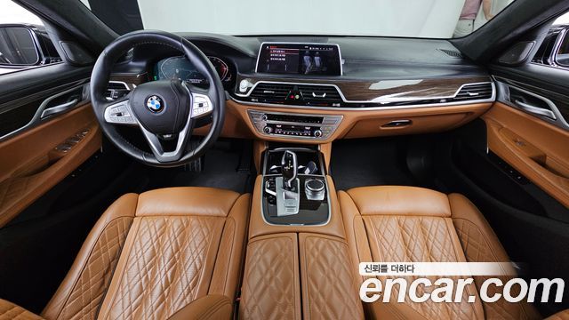 BMW 7 Series (G11) 730Ld xDrive Design Pure Excellence 2021 — фото 7