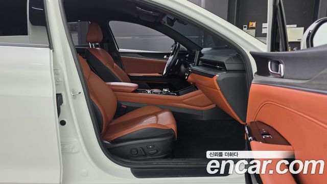 Kia K5 (III) 2.0 Noblesse 2024 — фото 26