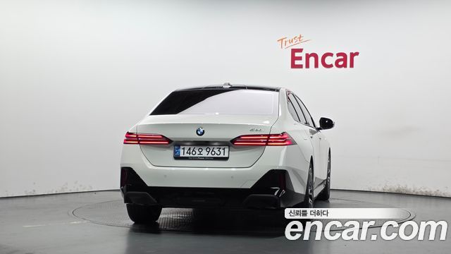BMW 5 Series (G60) 520i M Sport 2025 — фото 4