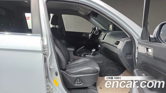 KG Mobility (SsangYong) Rexton Sports Diesel 2.2 4WD Noblesse 2019 — фото 10