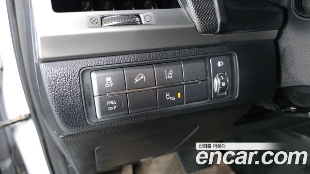 KG Mobility (SsangYong) Rexton Sports Diesel 2.2 4WD Noblesse 2019 — фото 13