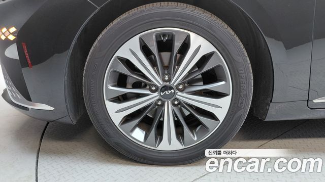 Kia K8 Hybrid Noblesse 2022 — фото 5