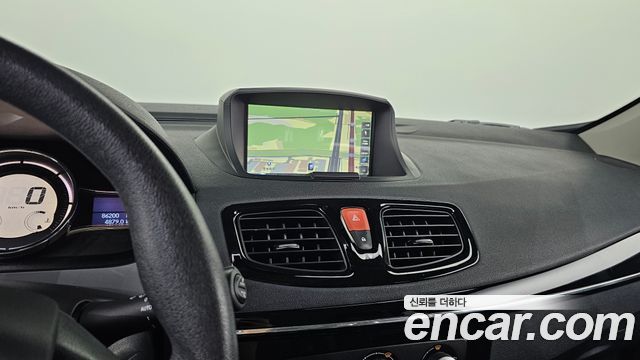 Renault Korea SM3 Neo SE 2016 — фото 12