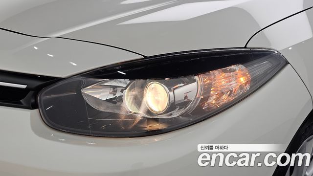 Renault Korea SM3 Neo SE 2016 — фото 22