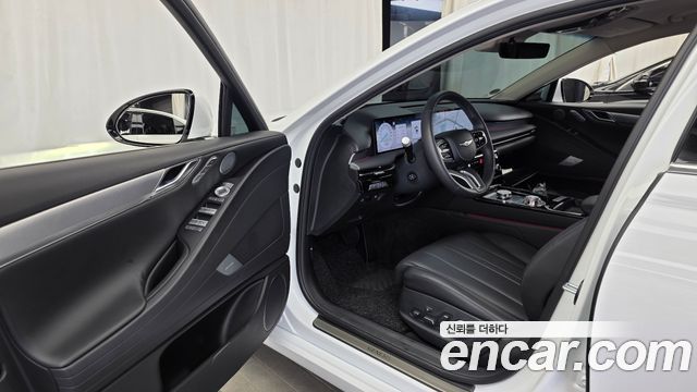 Genesis Electrified G80 (RG3) e-AWD 2025 — фото 10