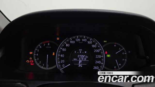 Honda Accord 2.4 9th 2015 — фото 8