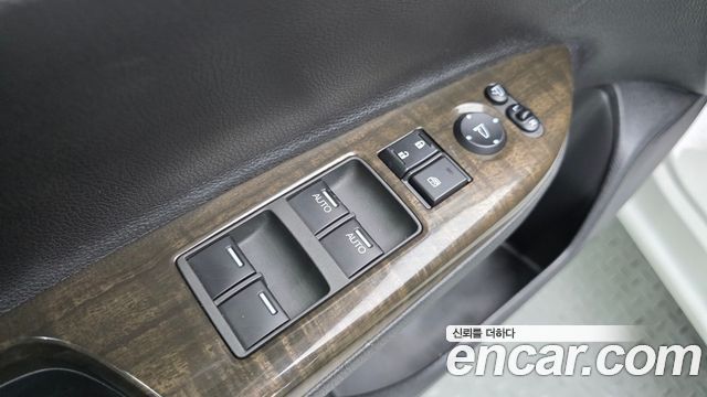 Honda Accord 2.4 9th 2015 — фото 17