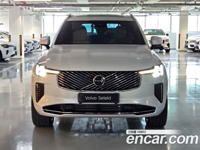 Volvo XC90 (II) T8 Ultra Bright Hybrid 2026 — фото 3