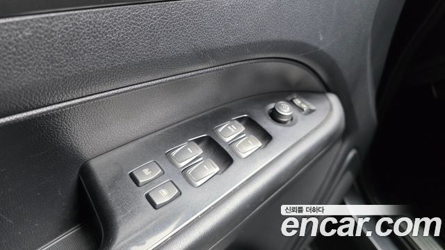 KG Mobility (SsangYong) Rexton Sports Khan Diesel 2.2 4WD Prestige 2021 — фото 14
