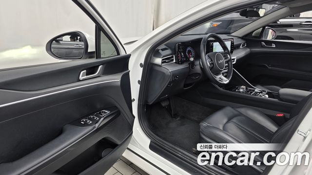 Kia K5 (III) 2.0 Prestige 2022 — фото 10